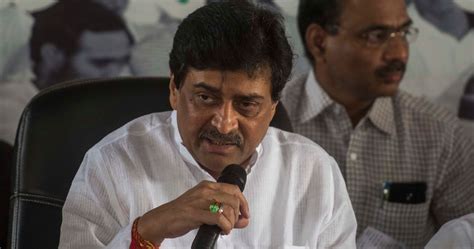 Maharashtra: Ashok Chavan recovers from COVID-19, discharged from hospital - OrissaPOST