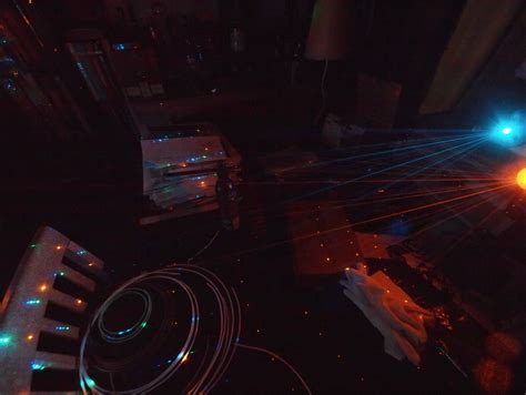 Beamshots: ML argon vs CNI 589nm - Laser Pointers