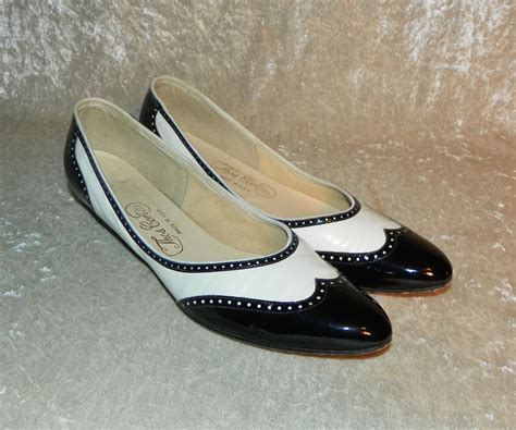 Shoes Black & White Wingtip Spectator Shoes Flats Leather