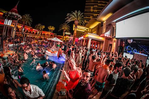 What are the best nighttime pool parties in Las Vegas? - Vegas Club Tickets