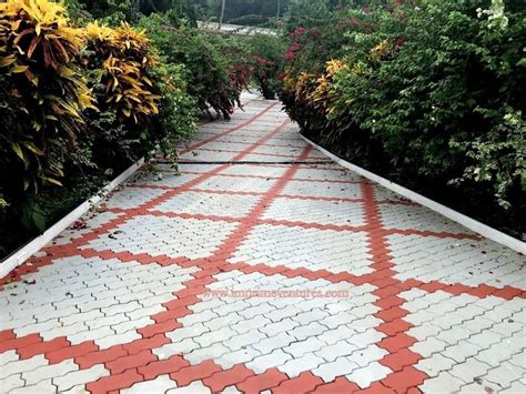 RED/YELLOW/GRAY Concrete Zig Zag Paver Blocks at Rs 40/sq ft in ...