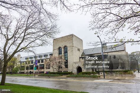 Cahn Auditorium At Northwestern Stock Photo - Download Image Now - Campus, Northwestern ...