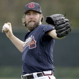 2012 NL Cy Young Award Winner R.A. Dickey Speaks at Chattanooga FCA Banquet