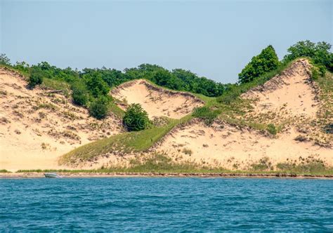 Michigan Sand Dunes And Beach Stock Photo - Image of great, grass: 15665304