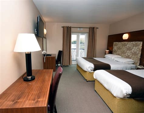 Deluxe Room – Leenane Hotel, Connemara