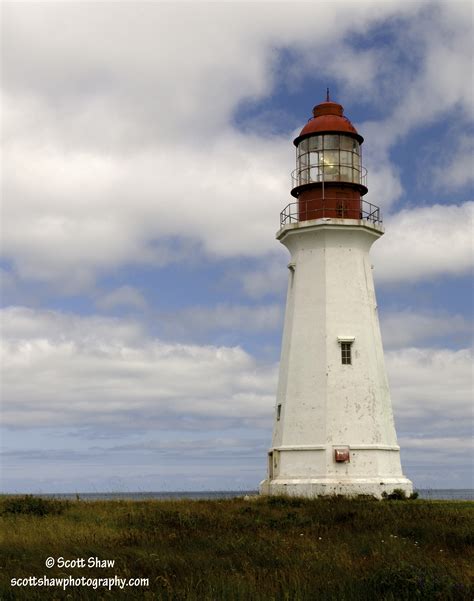 Louisbourg Lighthouse | Scott Shaw Photography