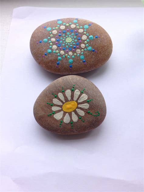 Painted Pebbles | Pebble Painting, Pebble Art, Stone Painting