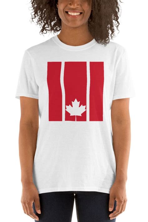 Canada Maple Leaf Graphic T-Shirt | Unique shirt, Trending outfits, Women