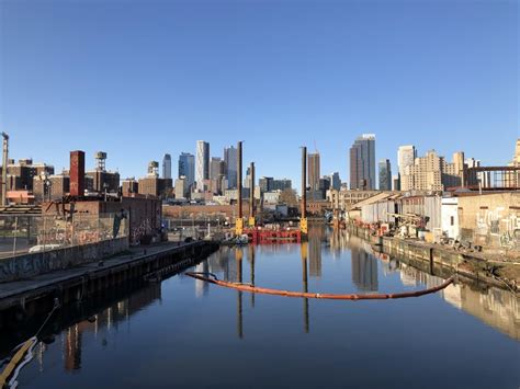 Downtown Brooklyn skyline, taken from Gowanus Canal : Brooklyn