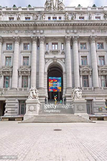 487 National Museum Of The Native American New York City Stock Photos, High-Res Pictures, and ...