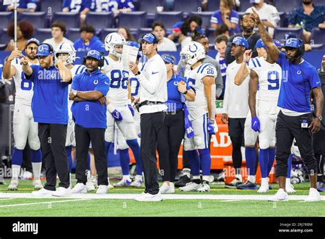 August 19, 2023: Indianapolis Colts head coach Shane Steichen calls in ...