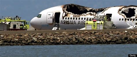 San Francisco Plane Crash Kills 2, Injuries Dozens