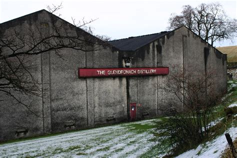 Glendronach distillery © Iain Macaulay :: Geograph Britain and Ireland