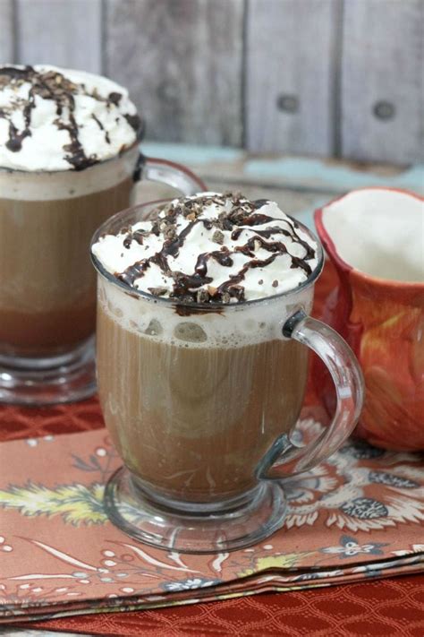 Mocha Cookie Crumble Cappuccino Recipe | Sweep Tight