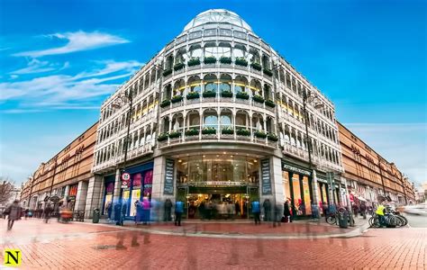 Untitled by Nasser Alsameen / 500px | Dublin shopping, Dublin, Leaning ...