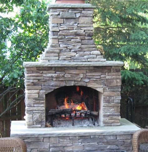 15+ Lovely Outdoor Fireplace Ideas For Your Home Outdoor | Backyard fireplace, Outdoor fireplace ...