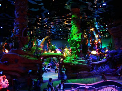 Tokyo DisneySea - Mermaid Lagoon by MiaHinano on DeviantArt