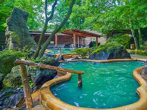 12 Amazing Onsen Towns & Hot Spring Resorts in Kyushu – AlexRockinJapan