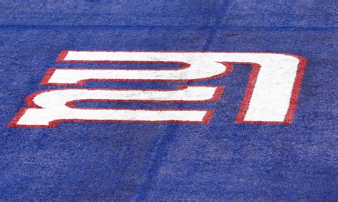 See it: Giants add new midfield logo at MetLife Stadium