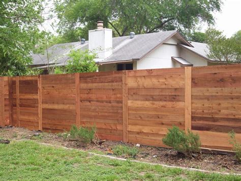 Modern Horizontal Fencing In Austin is catching on Fast.... Pallet ...