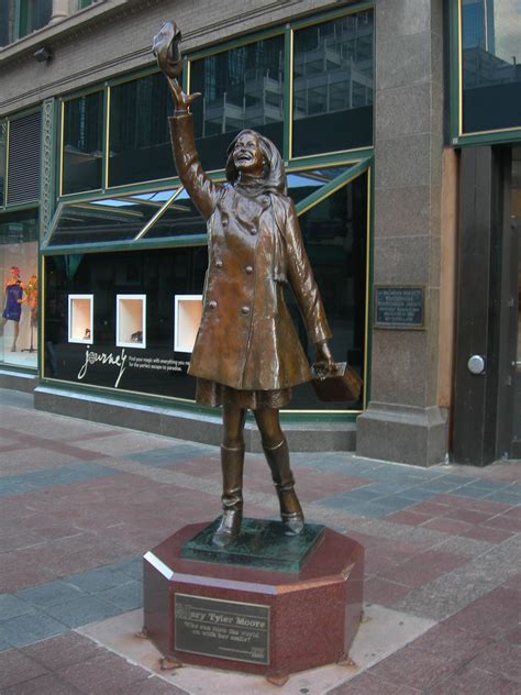 Mary Tyler Moore Statue | Erected at the corner of 7th and N… | Flickr