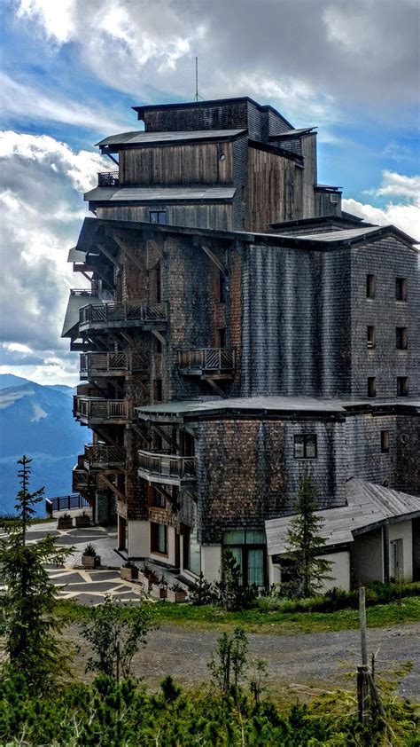 Cool ski chalet in Avoriaz, France : r/pics