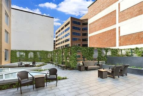 Hilton Garden Inn Washington DC / Georgetown Area $152 ($̶1̶7̶6̶ ...