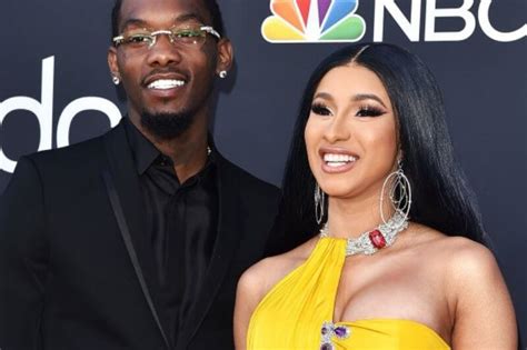 Cardi B reportedly files for divorce from rapper Offset | Cardi b, Rapper, American rappers