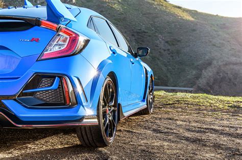 Refreshed 2020 Honda Civic Type R in Boost Blue Pearl - Honda Expo