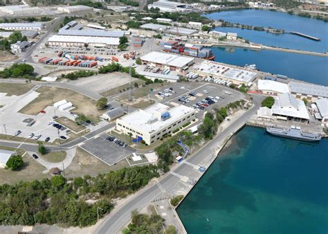 File:US Navy 100506-N-8241M-191 An aerial view of Bulkeley Hall at Naval Station Guantanamo Bay ...