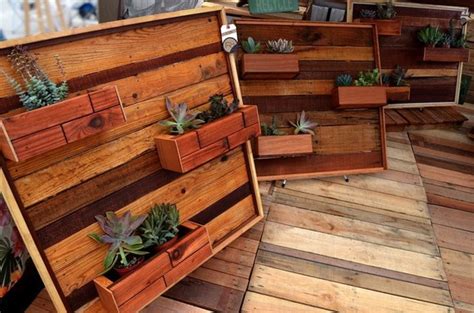 Items similar to Reclaimed Wood Wall Planter on Etsy