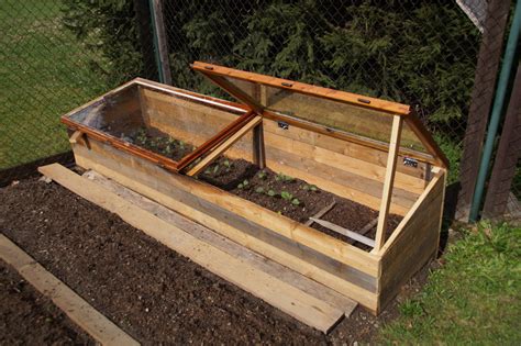 How to Build a Cold Frame for Fall and Winter Gardening