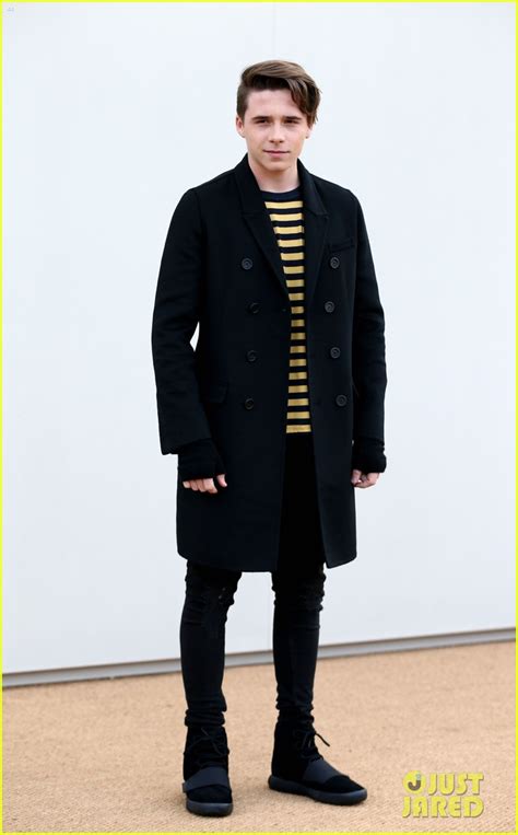 Brooklyn Beckham Brings His Fashion A Game to Burberry Show!: Photo 3550203 | Brooklyn Beckham ...