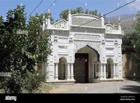 Chitral Fort at Khyber Pakhtunkhwa in Pakistan Stock Photo - Alamy