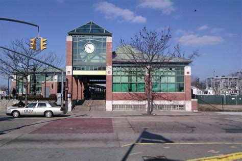 LIRR-Hempstead, 115 W Columbia St, Hempstead, NY - MapQuest