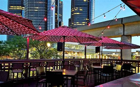 Best Rooftop Bars in Detroit: Where to Drink With a View in Detroit ...