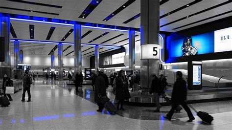 Heathrow Terminal 2 Meet & Greet | I Love Meet & Greet