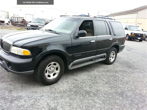 1998 Lincoln Navigator 4WD 0-60 Times, Top Speed, Specs, Quarter Mile ...