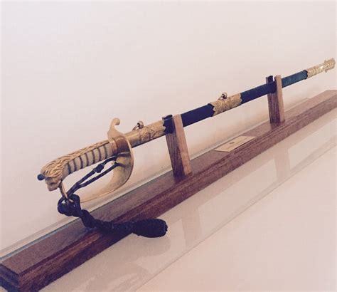 Antique Sword Display Stand | ANTIQUES.CO.UK