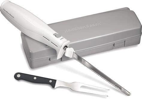 5 Best Electric Knives for Bread in 2022 (Top Picks)