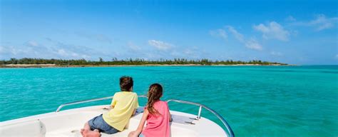 Exciting Boat Tours on the Emerald Coast| Harmony Beach Vacations