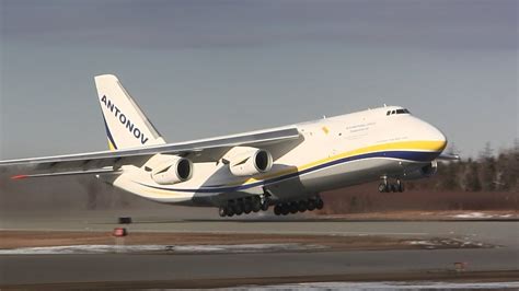 Antonov An-124 - Landing & Takeoff - YouTube