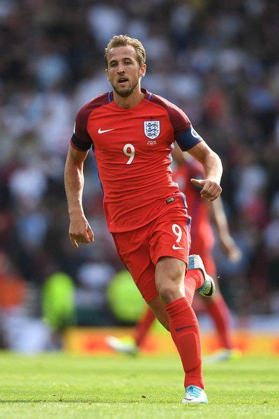 Harry Kane Photostream | England football team, England national ...