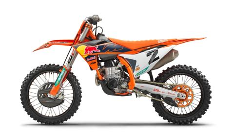 KTM Unveils 2023 450 SX-F Factory Edition - Swapmoto Live