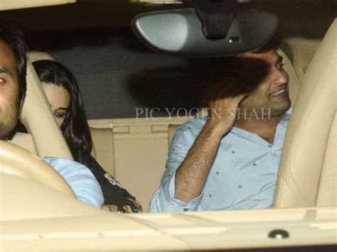 Karisma Kapoor visits pregnant Kareena Kapoor Khan with beau Sandeep Toshniwal- view HQ pics ...