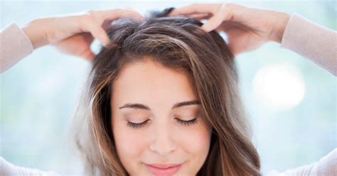 The Health And Beauty Benefits Of A Scalp Massage | HuffPost