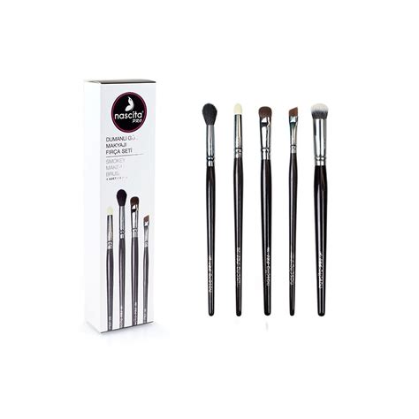 Nascita Pro Smokey eye Brush – New Edition