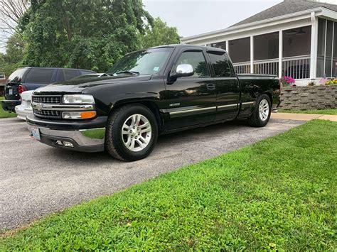 2002 Chevrolet Silverado 1500 Commercial