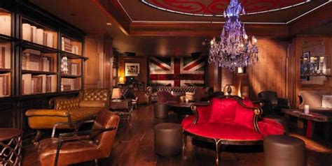 NOVIKOV - London Night Guide