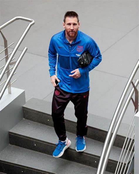 Messi Instagram Pics : Lionel Messi Top 10 Most Liked Pictures On ...